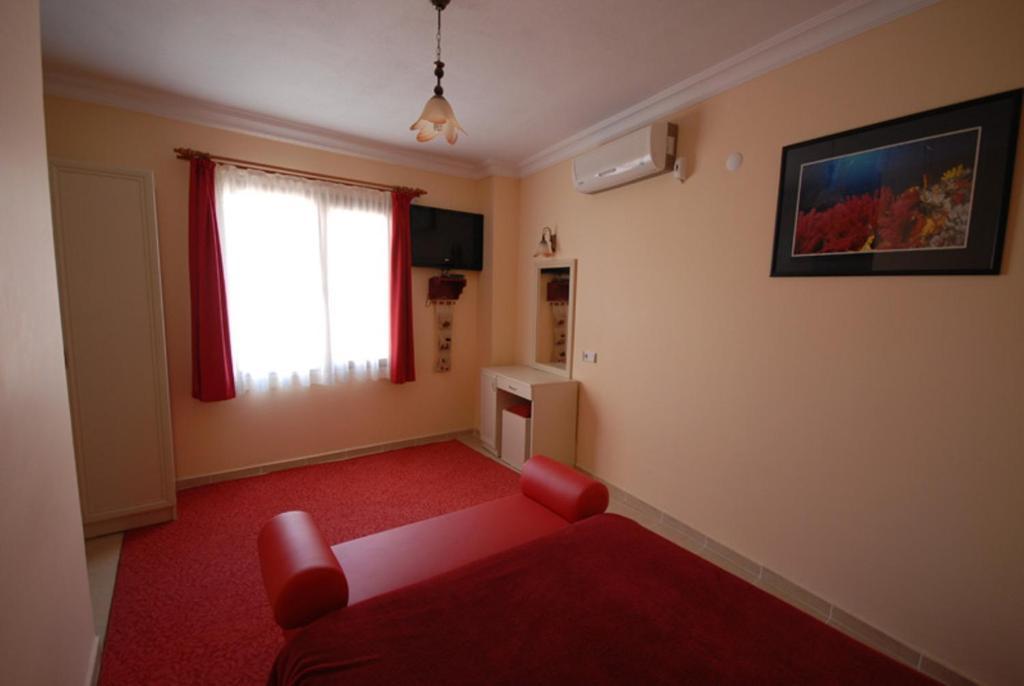 Sualti Hotel Ayvalı Δωμάτιο φωτογραφία