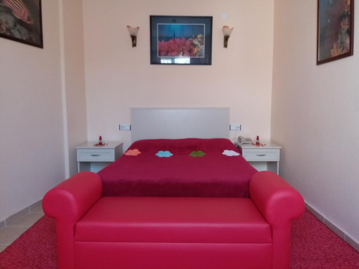Sualti Hotel Ayvalı Δωμάτιο φωτογραφία